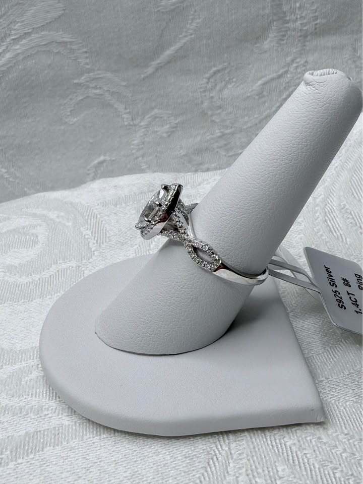 BelleAire 1.4 TCW Marquise Moissanite Ring, Sz 8
