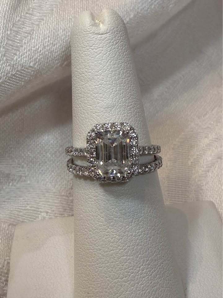BelleAire Boutique Emerald-Cut 2.68 CT Moissanite Bridal Set, 925 Sterling Silver, Size 7, 8