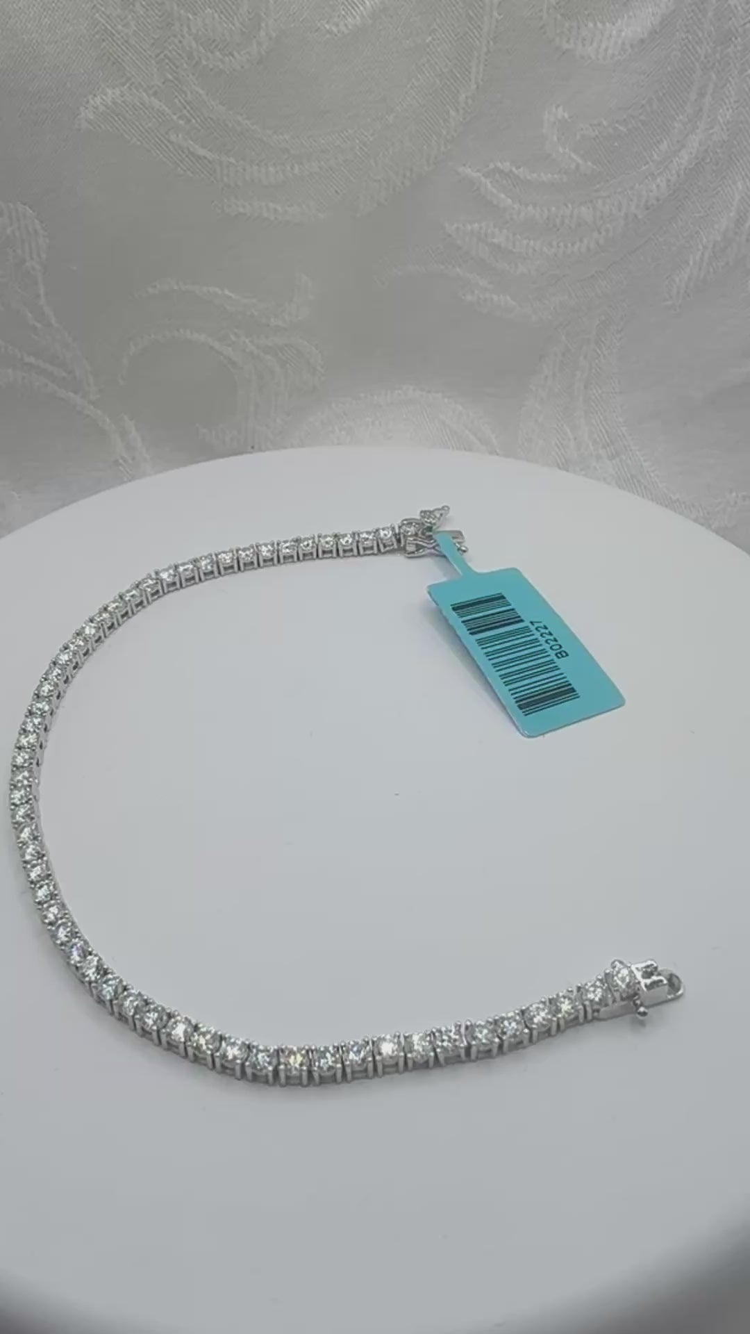 BelleAire 5.32 TCW 3mm Moissanite Tennis Bracelet, 7-1/2"
